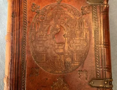 1e42e-slavonic-binding-wm